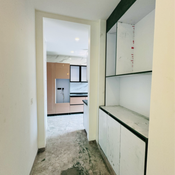 Room in 3 BHK Builder Floor at Saket – for Rent