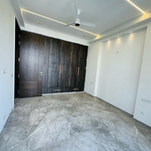 Room in 3 BHK Builder Floor at Saket – for Rent