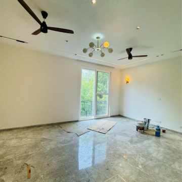 Room in 3 BHK Builder Floor at Saket – for Rent