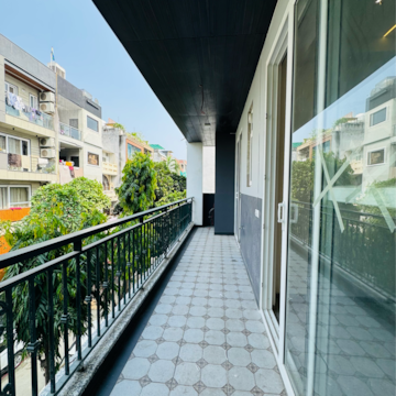 Balcony in 3 BHK Builder Floor at Saket – for Rent