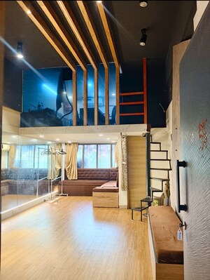  Office Space For Rent in Malad West