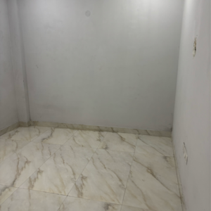 Room in 3 BHK Builder Floor at Ignou Road – for Rent