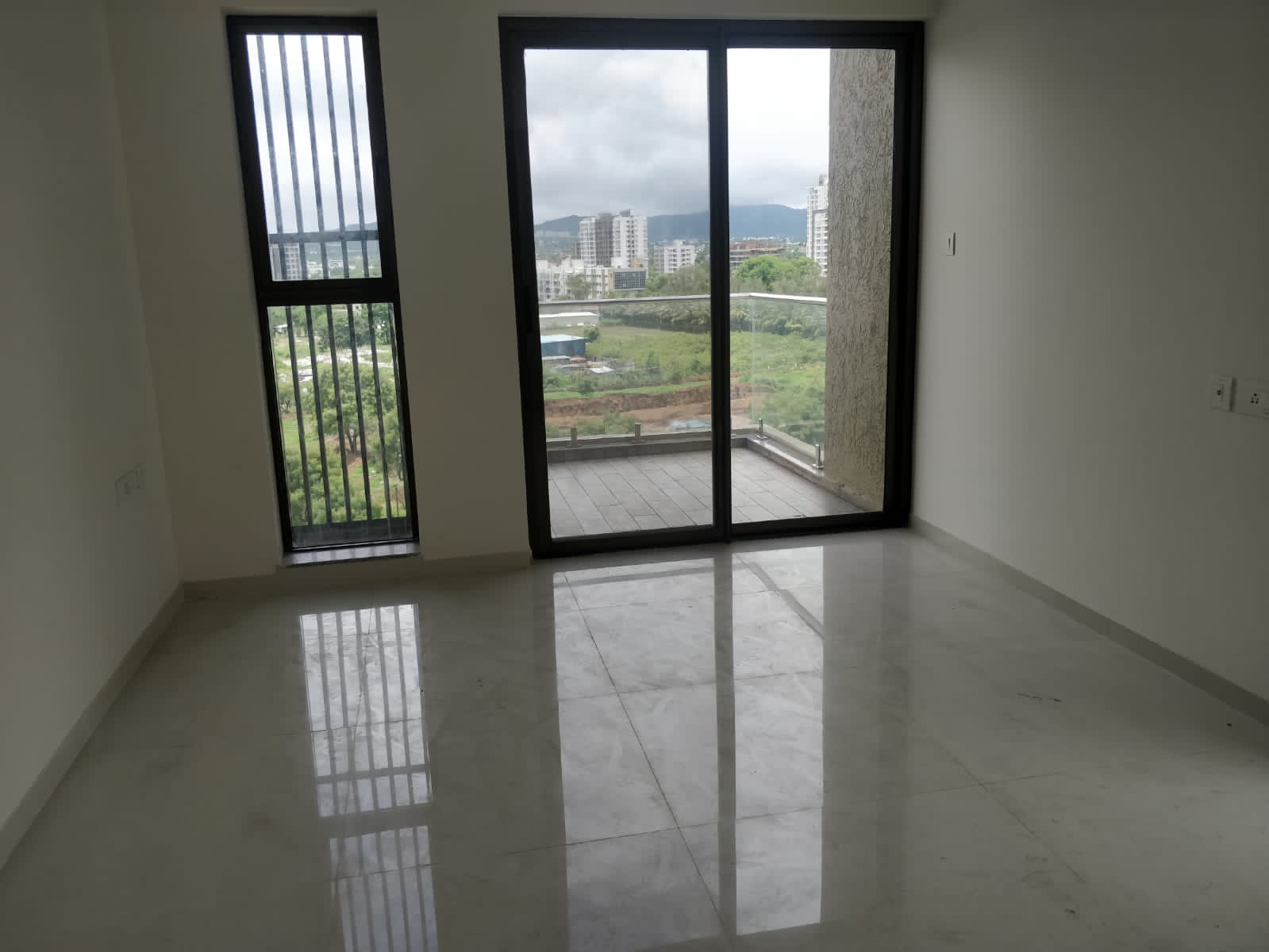 3 BHK Apartment For Rent in Runal Gateway