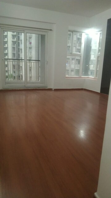 4 BHK Apartment For Rent in Shri Radha Sky Gardens, Sector 16b Greater Noida