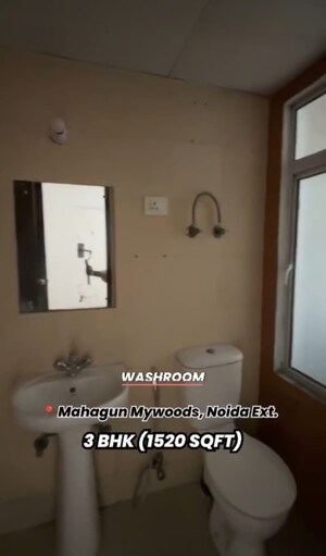 Room in 3 BHK Apartment at Mahagun Mywoods, Sector 16c Greater Noida – for Sale