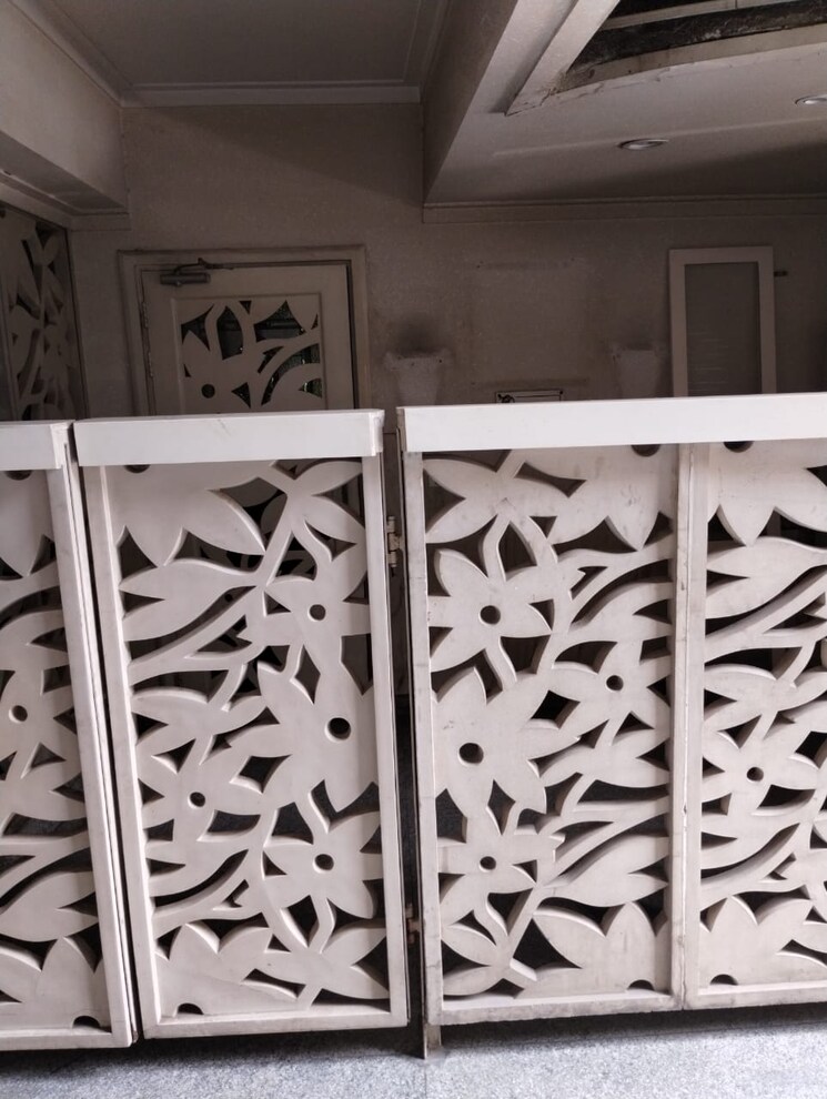 Other, mayur vihar 2.5 Bedroom 1050 Sq.Ft. Apartment In Mayur Vihar Delhi 9262420