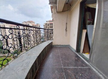 Balcony in 4 BHK Apartment at Regency Gardens, Kharghar Sector 6 – for Rent