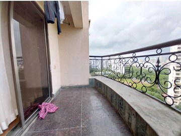 Balcony in 4 BHK Apartment at Regency Gardens, Kharghar Sector 6 – for Rent