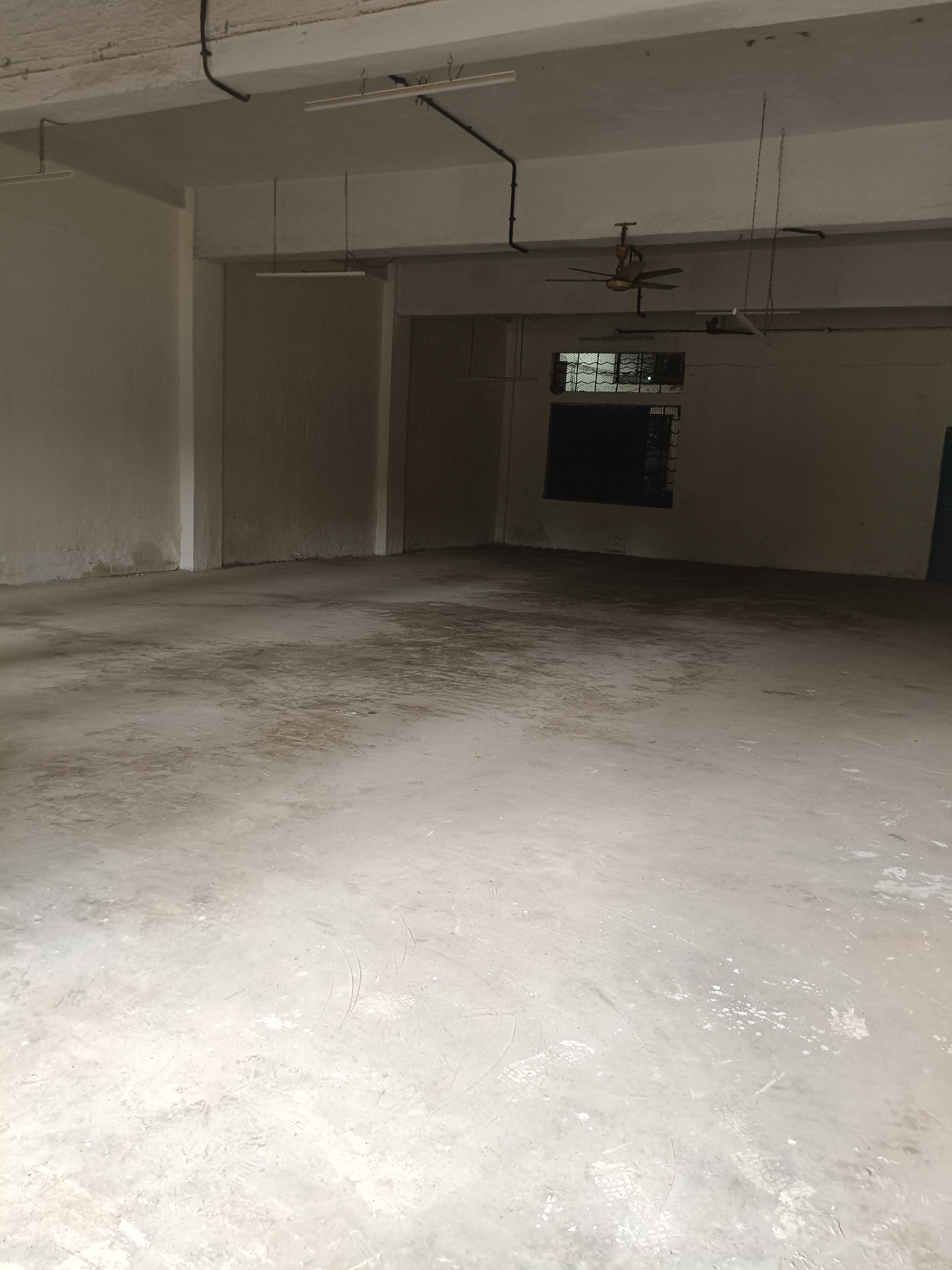 Warehouse For Rent in Goregaon East