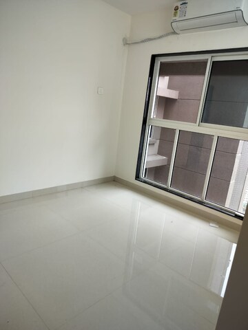 Room in 2 BHK Apartment at Worli – for Rent