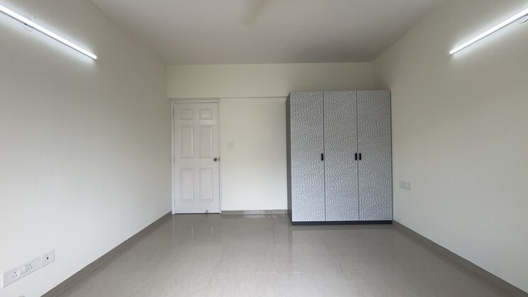 Room, nitesh-columbus-square 3 Bedroom 2000 Sq.Ft. Apartment In Bellary Road Bangalore 9262438