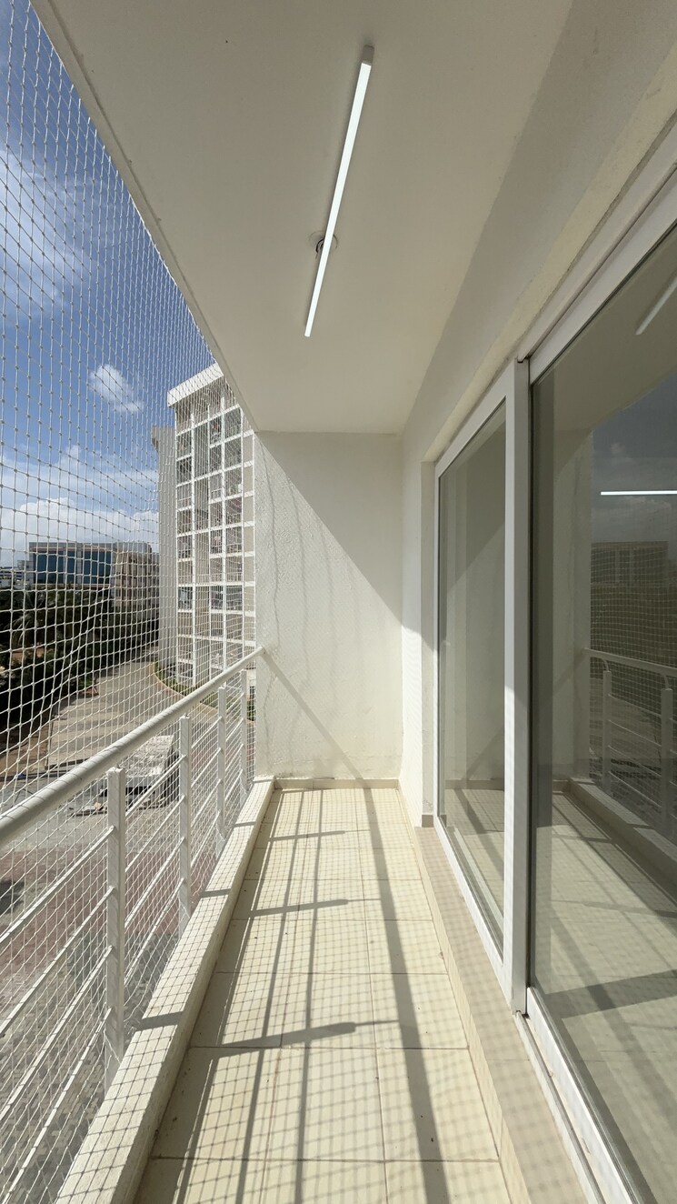 Balcony, nitesh-columbus-square 3 Bedroom 2000 Sq.Ft. Apartment In Bellary Road Bangalore 9262438