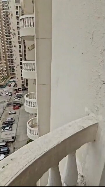 2 BHK Apartment – Exterior View View at Amrapali Silicon City, Sector 76 - for Sale