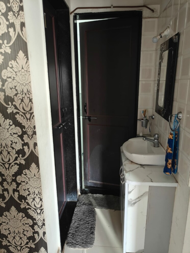 Bathroom, ambegaon budruk 1 Bedroom 600 Sq.Ft. Apartment In Ambegaon Budruk Pune 9262530