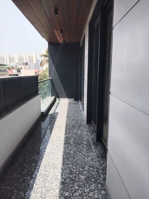 Balcony in 3 BHK Builder Floor at Palam Vihar – for Rent