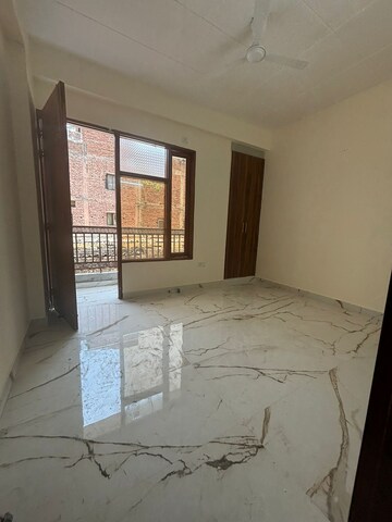 Bedroom in 1 BHK Builder Floor at Saket – for Rent