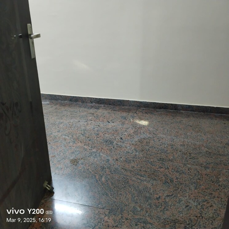 undefined, jmd-suburbio Commercial Office Space 1600 Sq.Ft. In Sector 67 Gurgaon 9262598