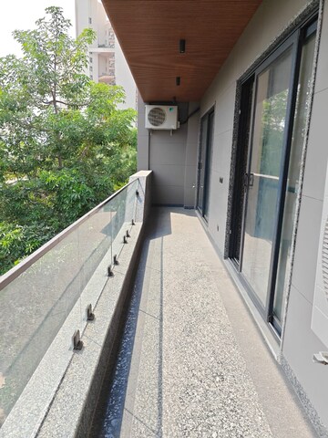 Balcony in 4 BHK Builder Floor at Palam Vihar – for Rent