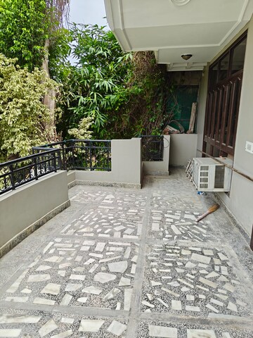 Balcony in 4 BHK Builder Floor at Palam Vihar – for Rent