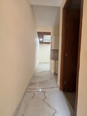Building Lobby in 1 BHK Builder Floor at Saket – for Rent