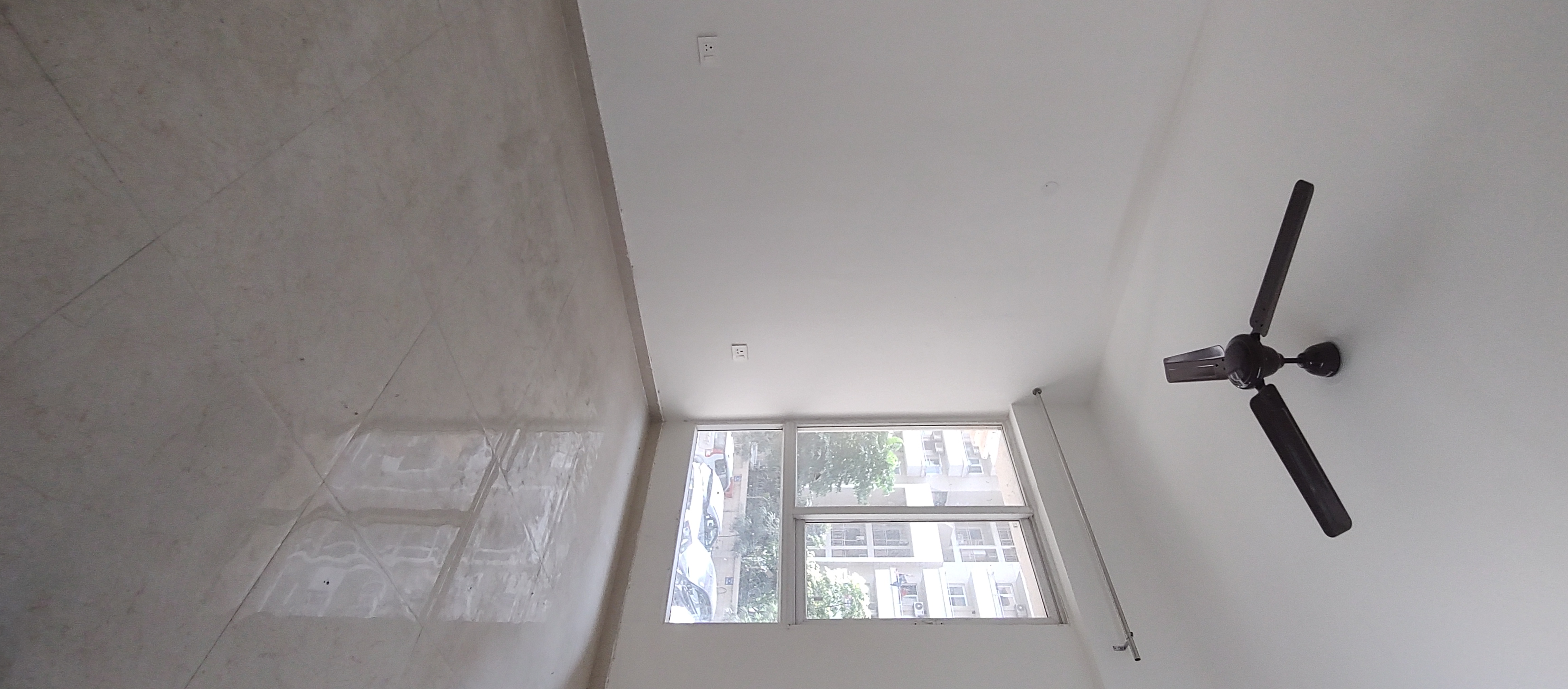 2 BHK 625 Sq.Ft. Apartment in Signature The Millennia 2