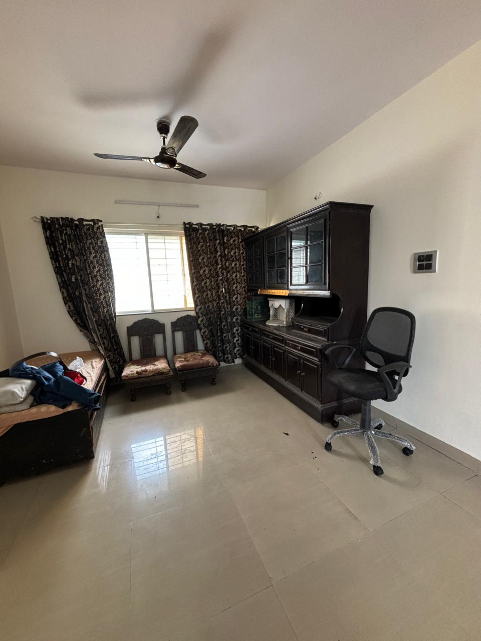 2 BHK Apartment For Rent in Palash