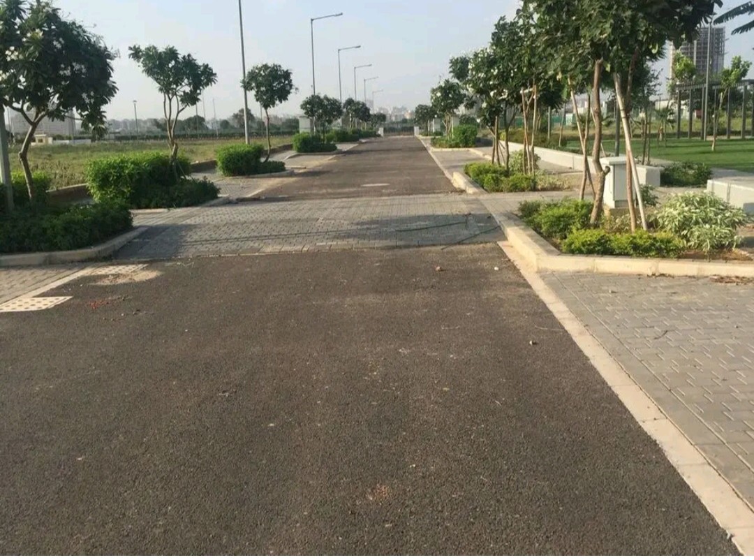 Plot For Sale in Ireo City Plots