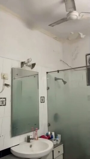 Furnished Amenities in 3 BHK Builder Floor at Eldeco Ananda, Sector 48 – for Rent