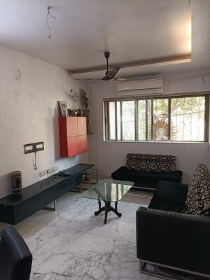 2 BHK Apartment For Rent in Juhu