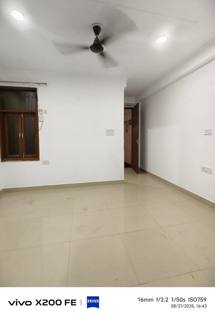 Room, saket 1 Bedroom 505 Sq.Ft. Builder Floor In Saket Delhi 9262716