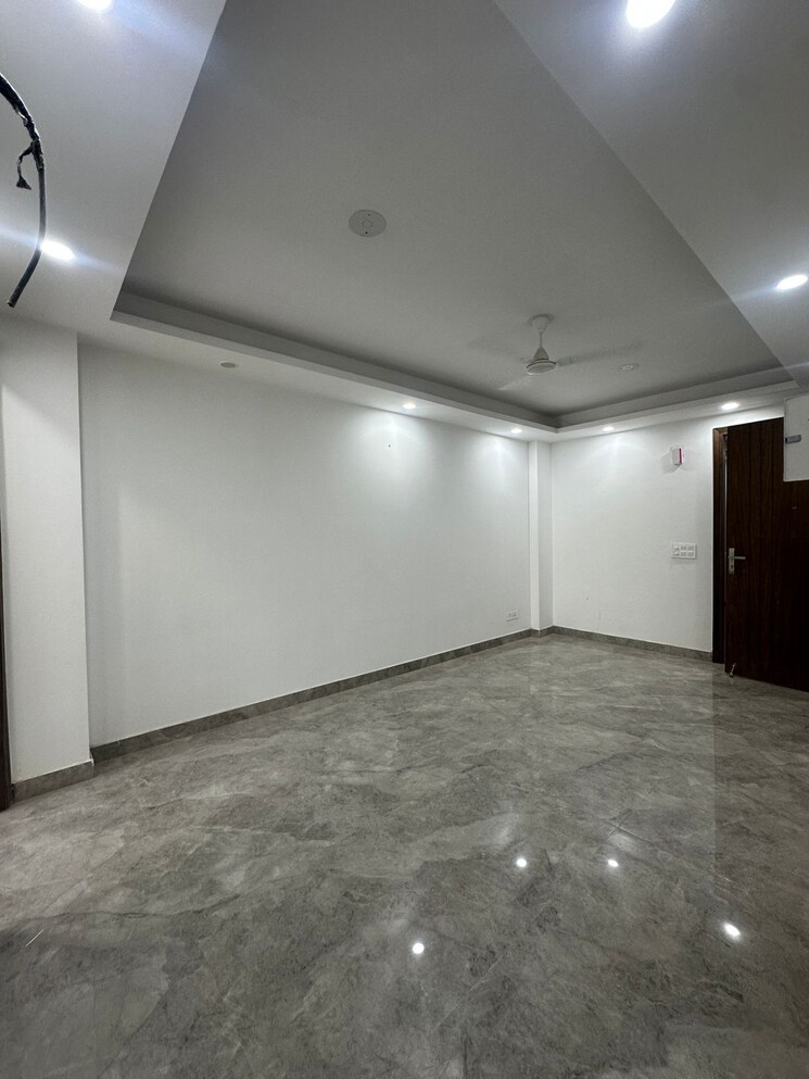Room, saket 2 Bedroom 806 Sq.Ft. Builder Floor In Saket Delhi 9262708