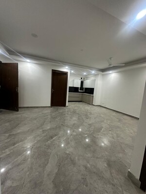 Room in 2 BHK Builder Floor at Saket – for Sale