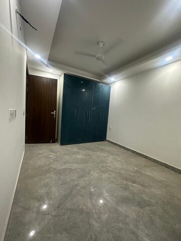 Room in 2 BHK Builder Floor at Saket – for Sale