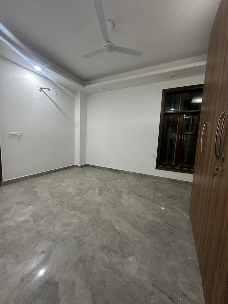Room, saket 2 Bedroom 806 Sq.Ft. Builder Floor In Saket Delhi 9262708