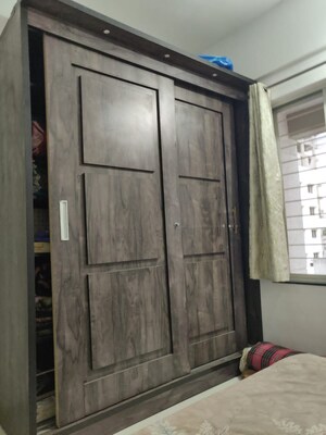 Room in 2 BHK Apartment at Wakad – for Rent