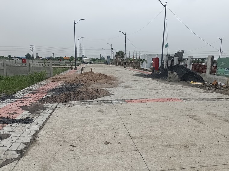 Garden, wardha rd  1000 Sq.Ft. Plot In Wardha rd Nagpur 9262734