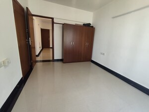 Living Room in 3 BHK Apartment at Santacruz West – for Rent