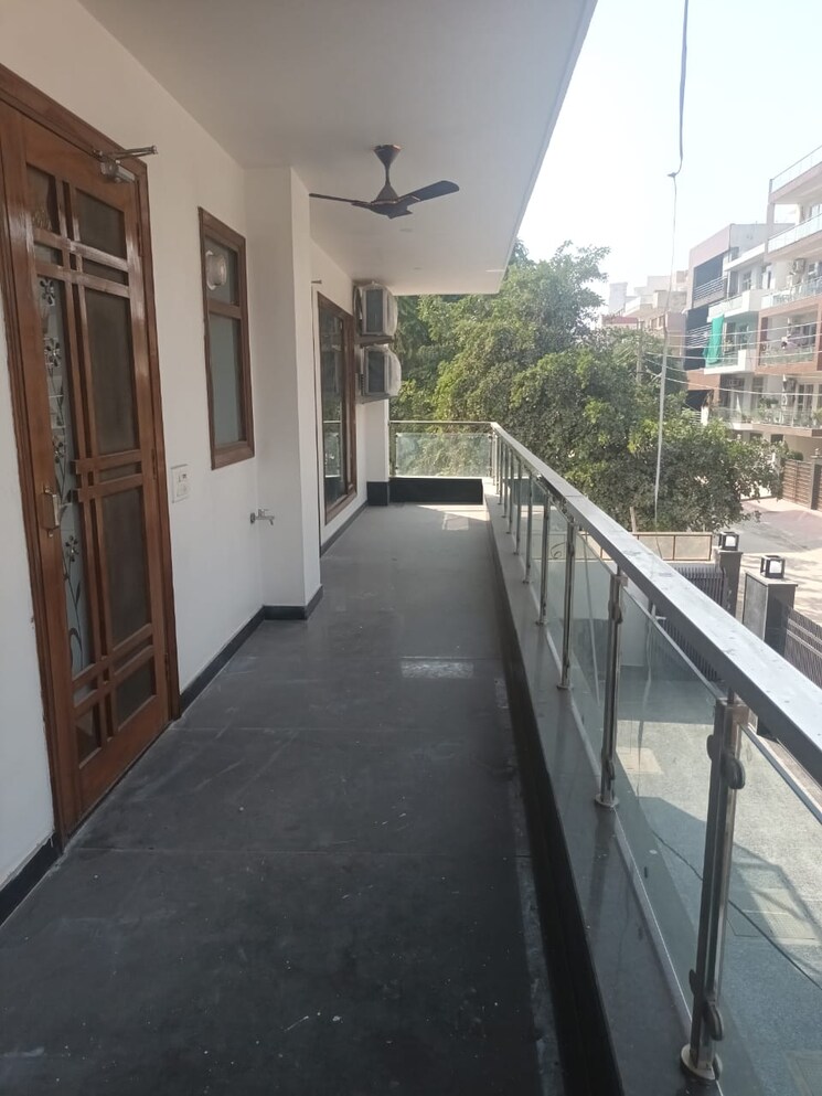 Balcony, palam vihar 3 Bedroom 1920 Sq.Ft. Builder Floor In Palam Vihar Gurgaon 9262490