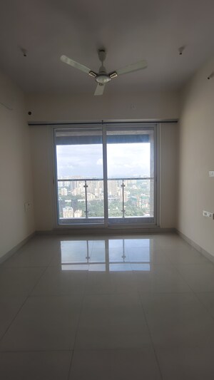 Room in 2 BHK Apartment at Ashar Edge, Pokhran Road No Two – for Rent