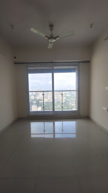 Room in 2 BHK Apartment at Ashar Edge, Pokhran Road No Two – for Rent