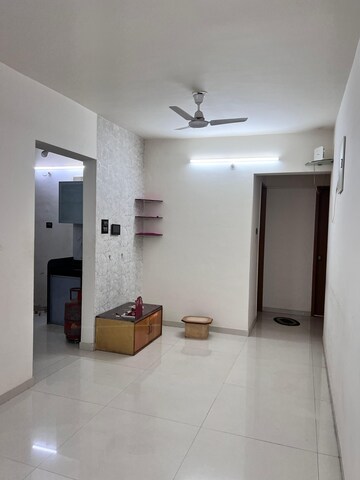 2 BHK Apartment For Rent in Wakad