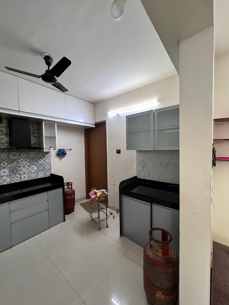 Kitchen, wakad 2 Bedroom 760 Sq.Ft. Apartment In Wakad Pune 9262778