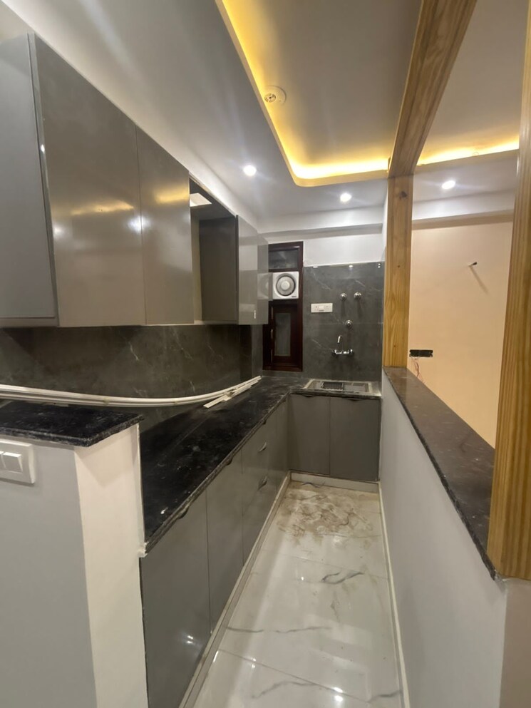 Kitchen, saket 3 Bedroom 1503 Sq.Ft. Builder Floor In Saket Delhi 9262803