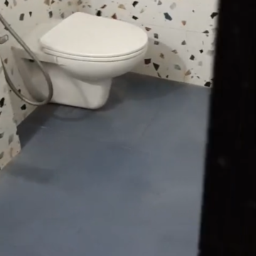 Bathroom in 1 BHK Apartment at Ghatkopar East – for Rent