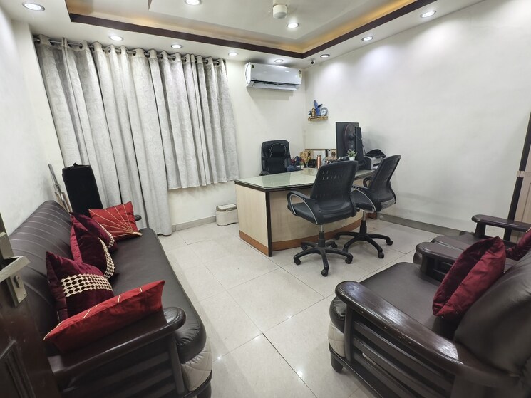 Team Area, jangpura Commercial Office Space 900 Sq.Ft. In Jangpura Delhi 9262845