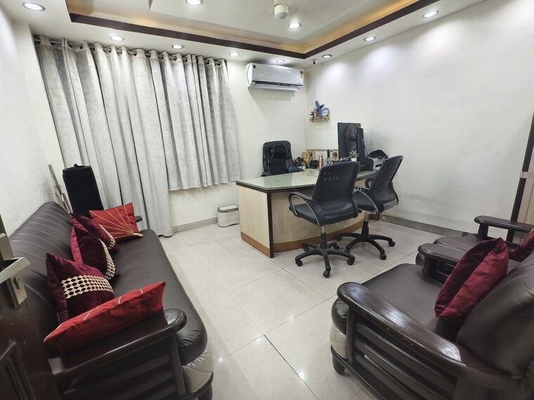Team Area, jangpura Commercial Office Space 900 Sq.Ft. In Jangpura Delhi 9262845