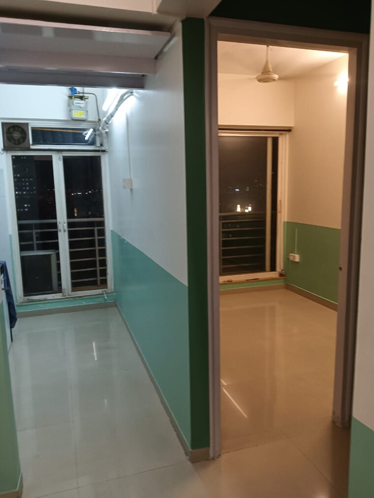 Room, bhageshwar-bhuvan 1 Bedroom 350 Sq.Ft. Apartment In Mahim Mumbai 9262855