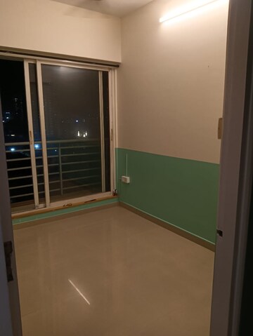 Room in 1 BHK Apartment at Bhageshwar Bhuvan, Mahim – for Sale