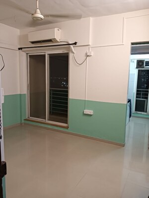 Room in 1 BHK Apartment at Bhageshwar Bhuvan, Mahim – for Sale
