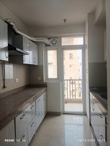 Kitchen in 2.5 BHK Apartment at Emaar Emerald Estate, Sector 65 – for Rent
